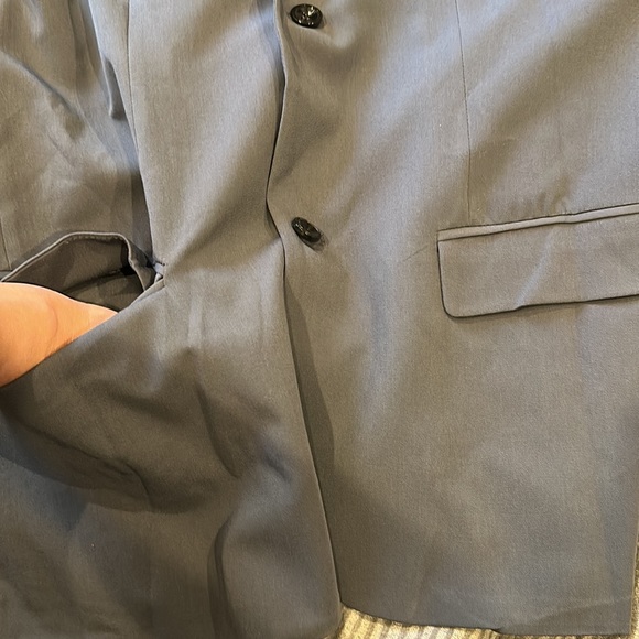 NWOT gray blazer , two button XXL never worn new - Picture 5 of 7